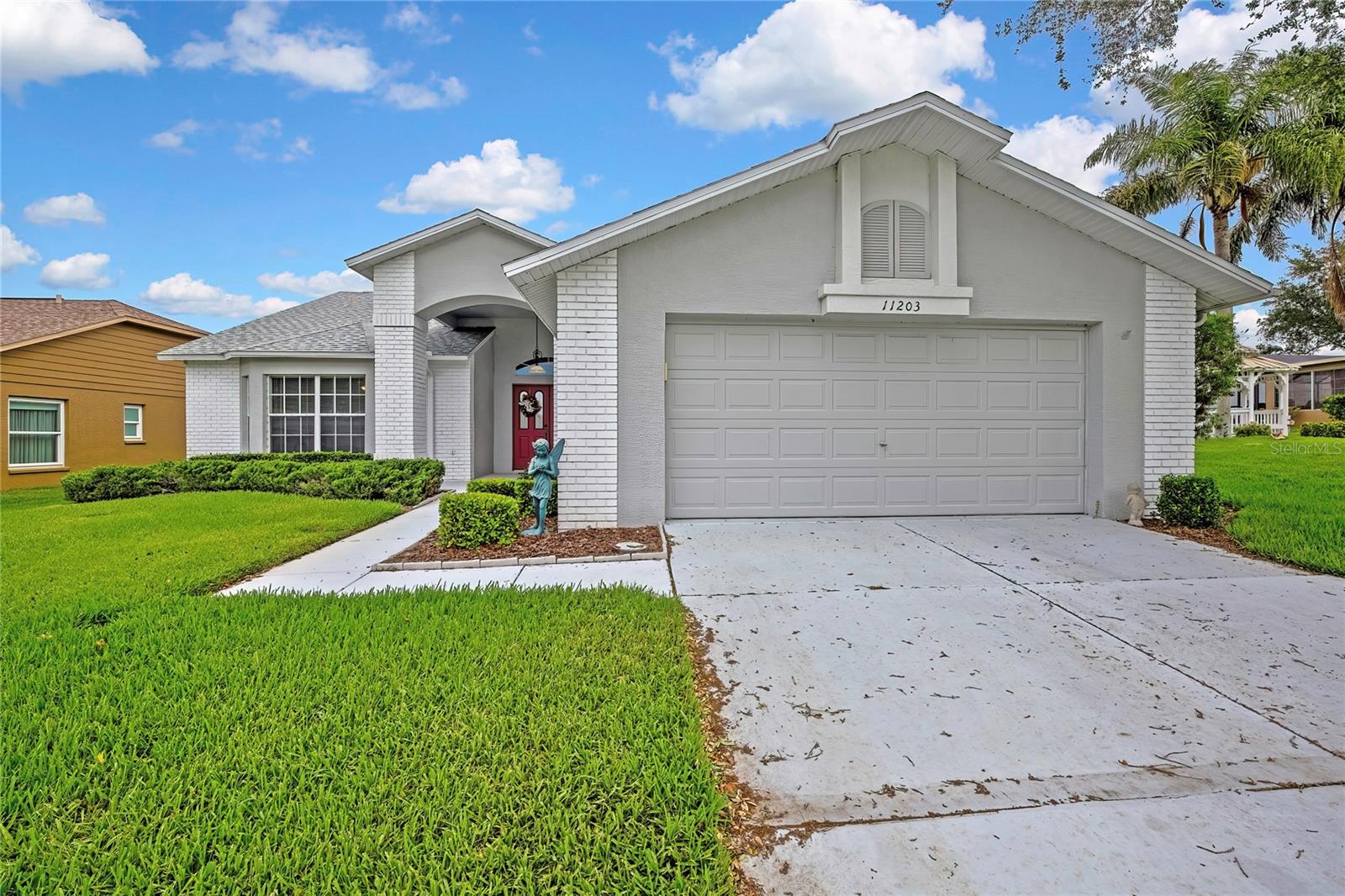 11203 Sun Tree Rd Property Photo 46