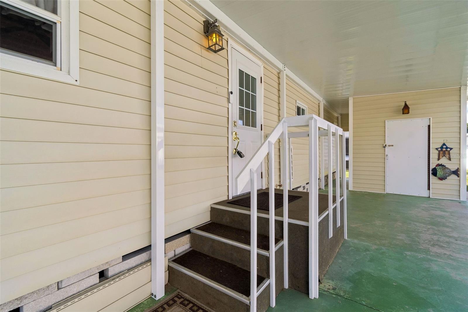 12651 Seminole Blvd #15i Property Photo 4