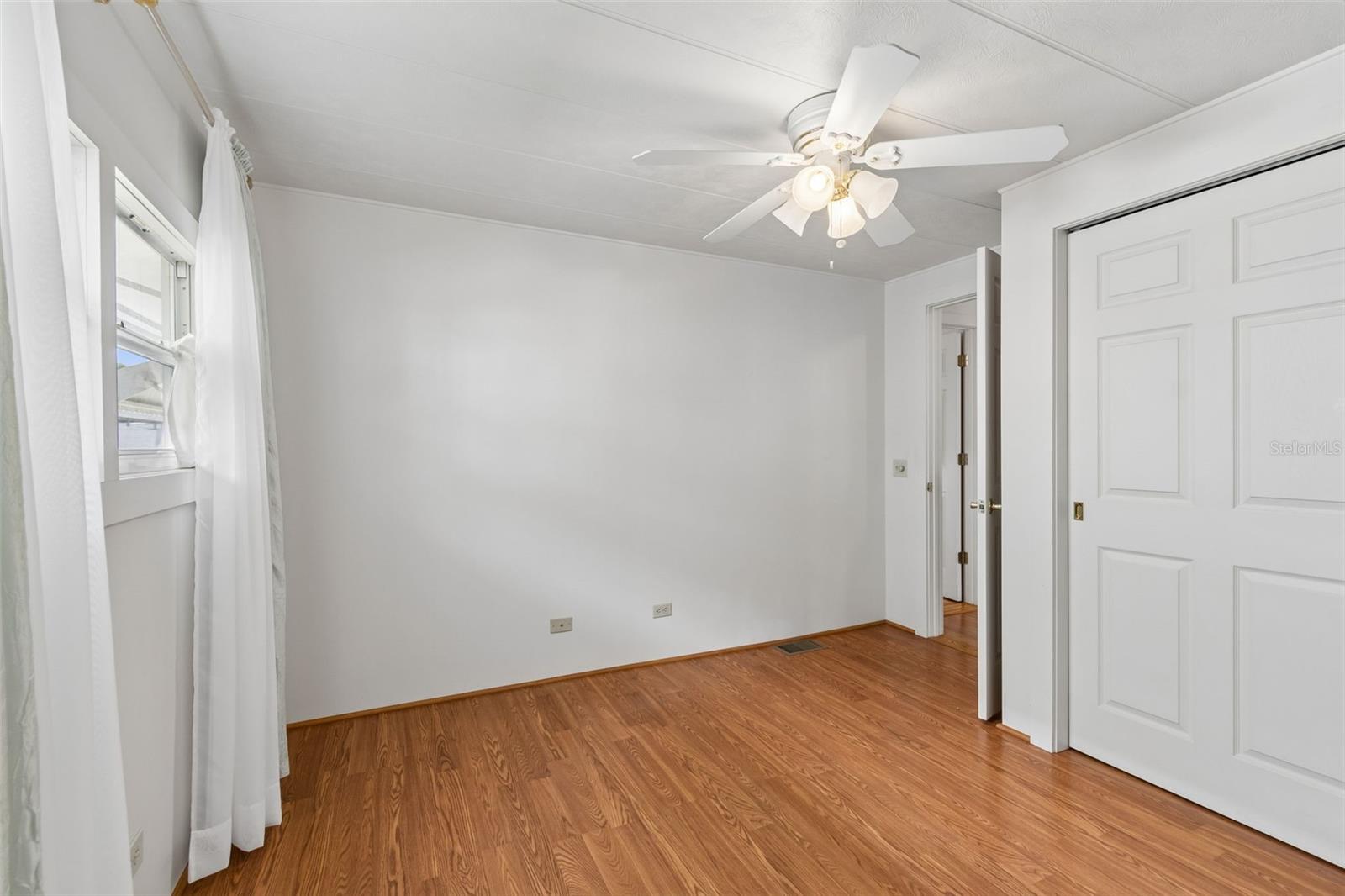 12651 Seminole Blvd #15i Property Photo 35