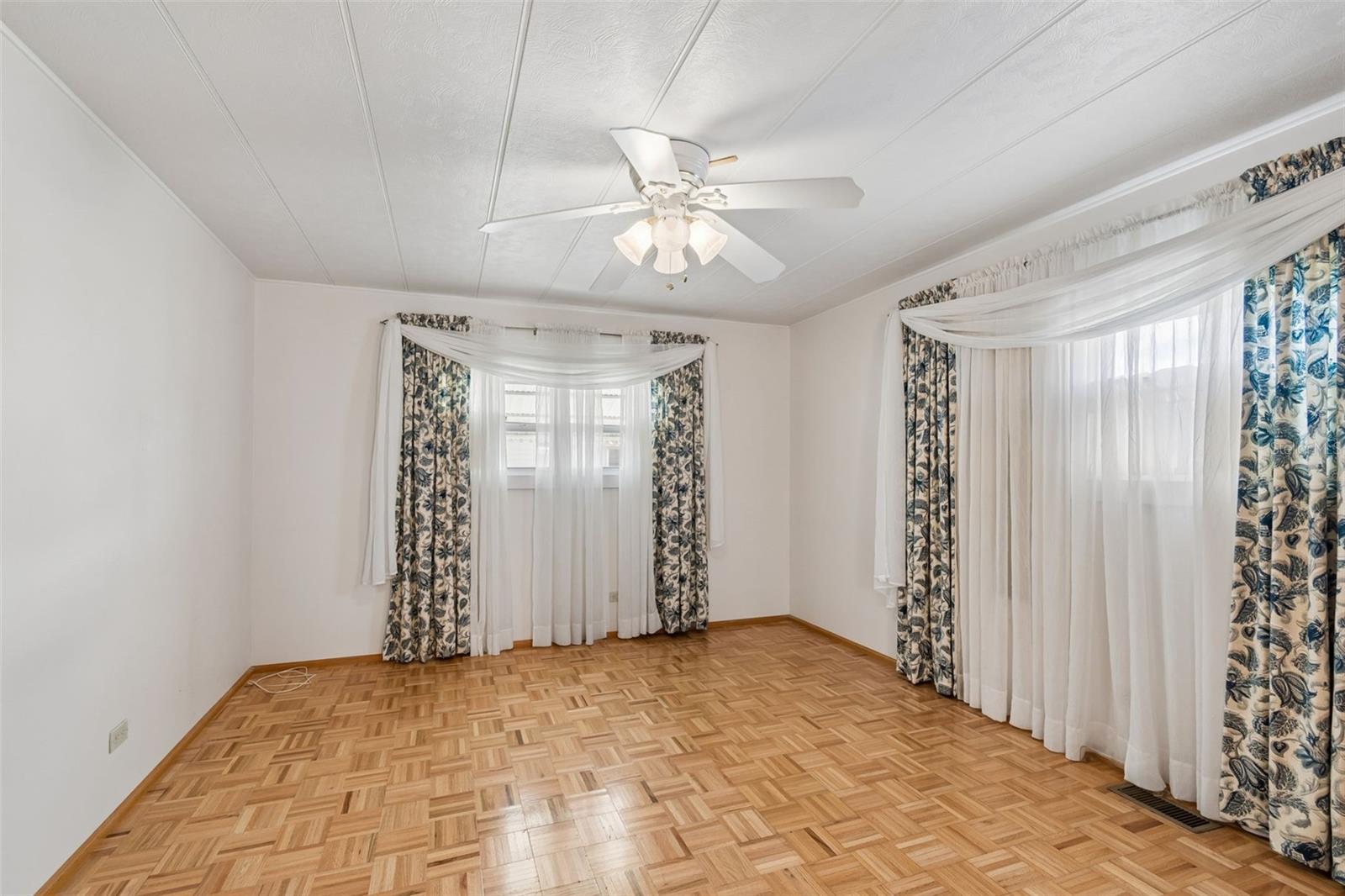 12651 Seminole Blvd #15i Property Photo 38
