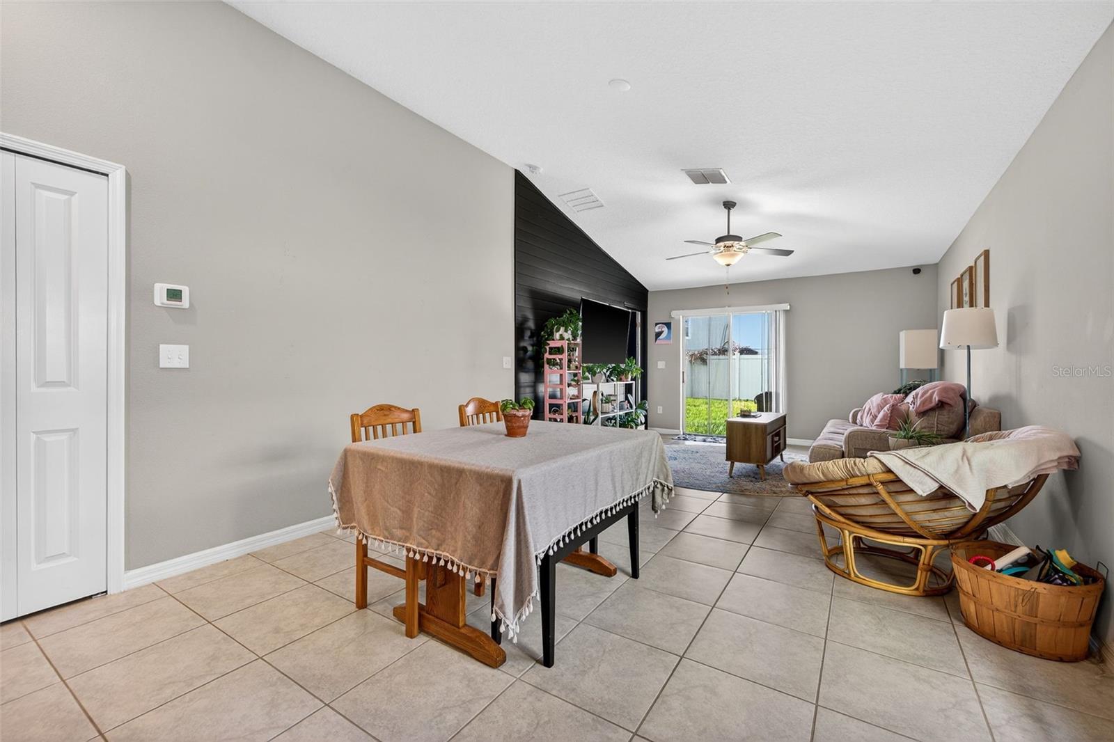 9324 Lemon Drop Loop Property Photo 10