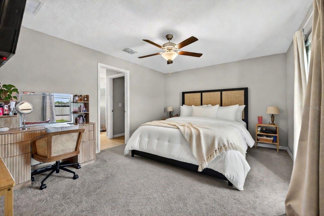 9324 Lemon Drop Loop Property Photo 14
