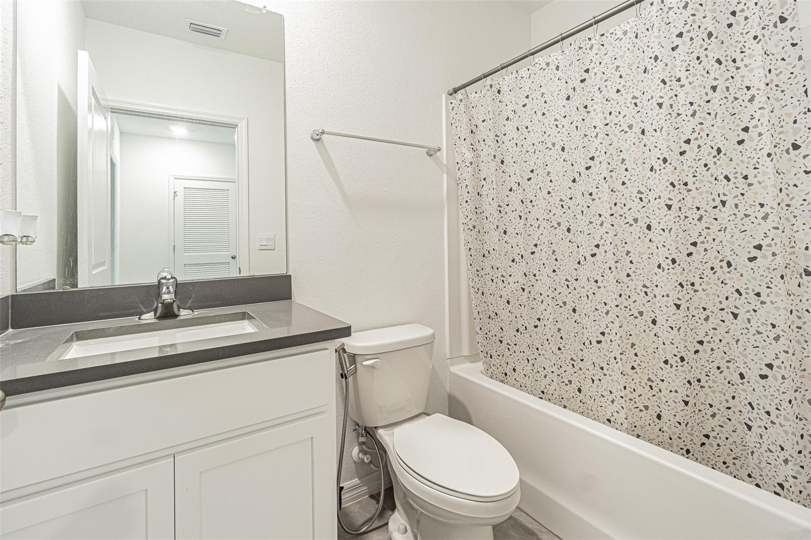 6358 Sophie Oaks Ct Property Photo 16