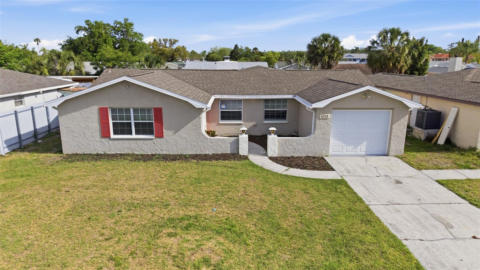 6225 Westport Dr Property Photo 1