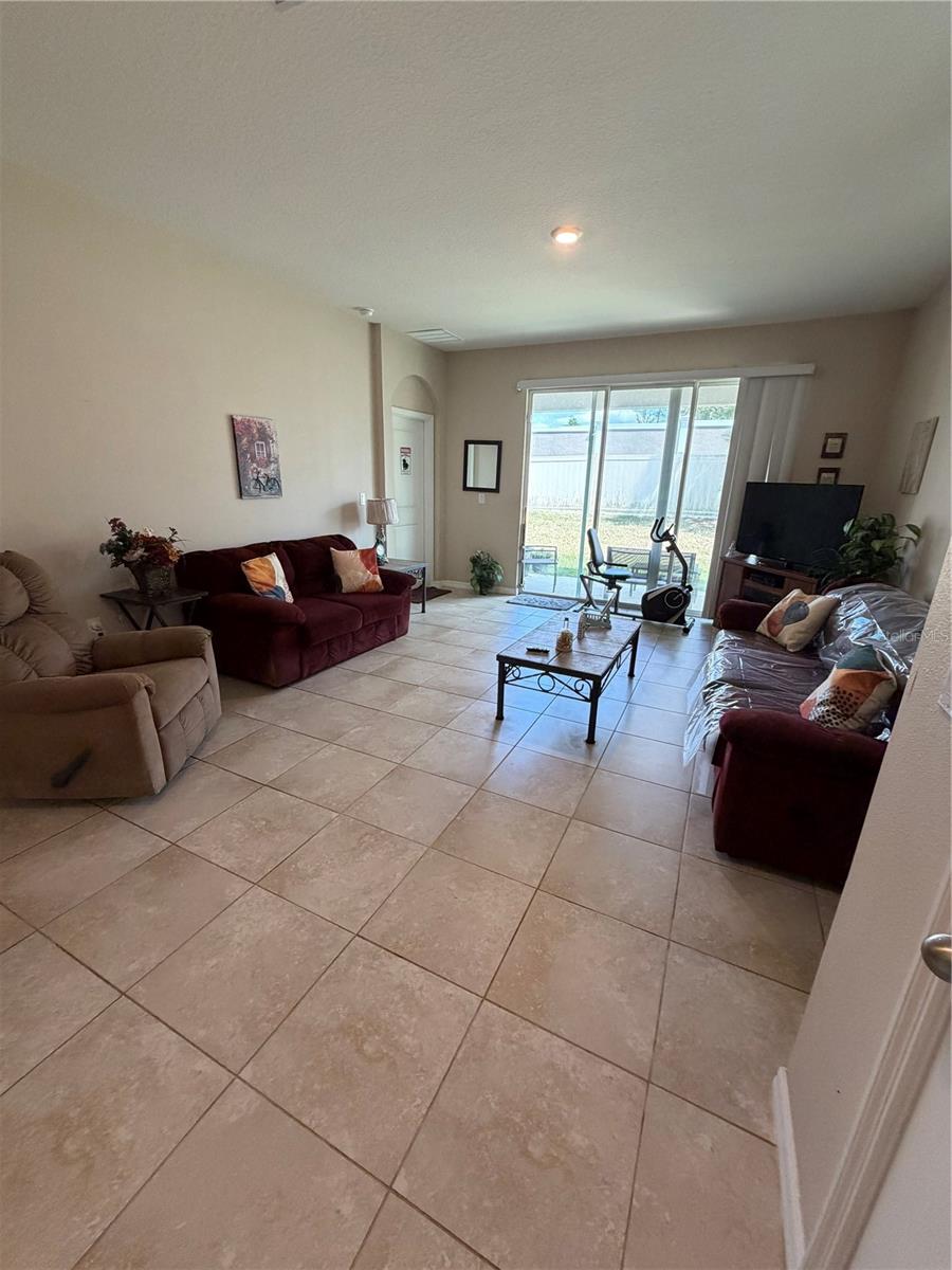 31406 Mango Fade Way Property Photo 7