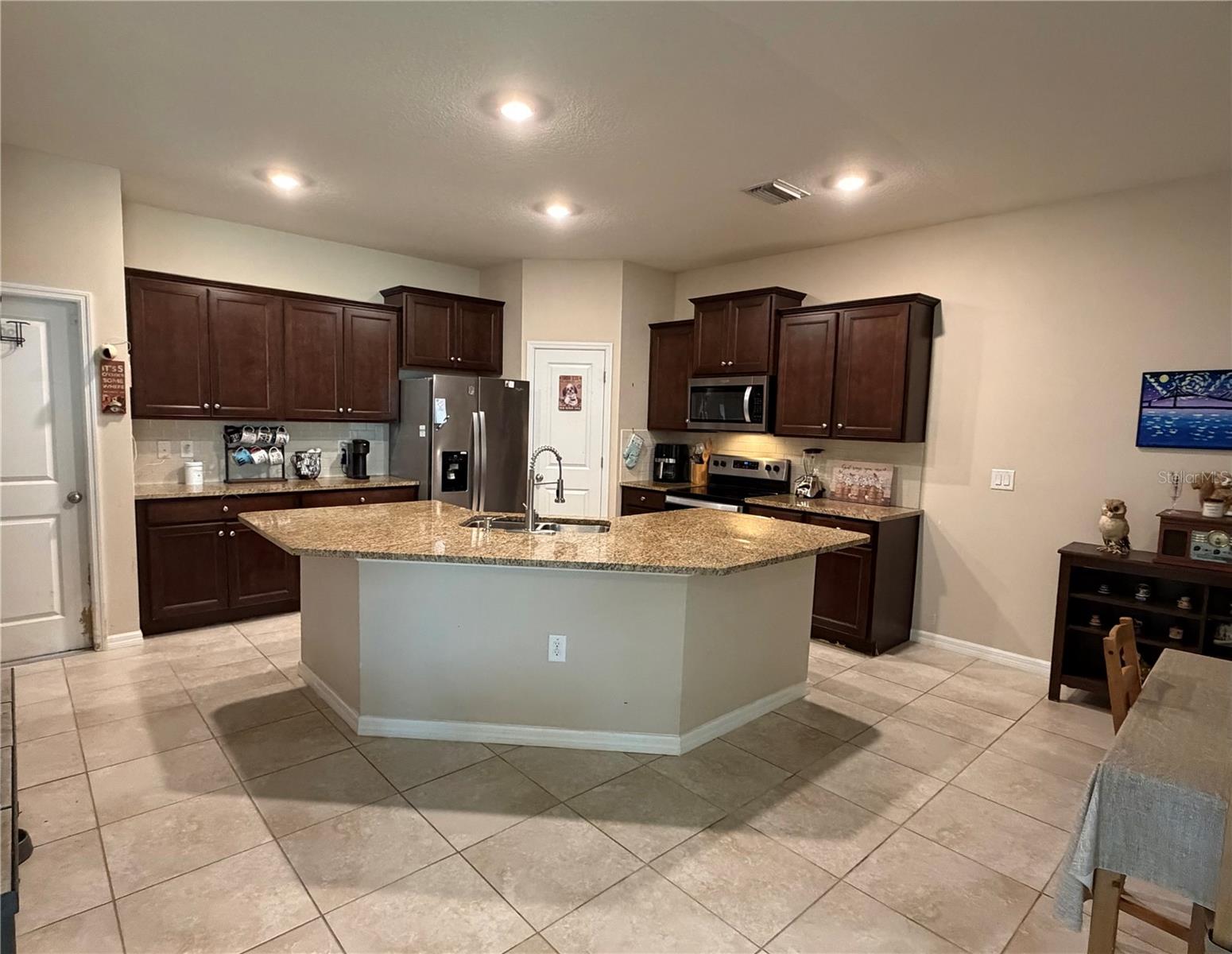 31406 Mango Fade Way Property Photo 12