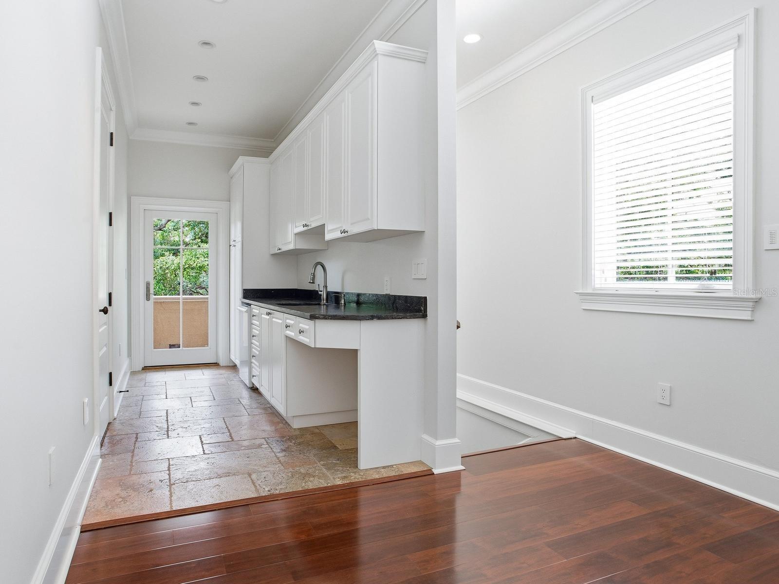 4623 W San Jose St Property Photo 61