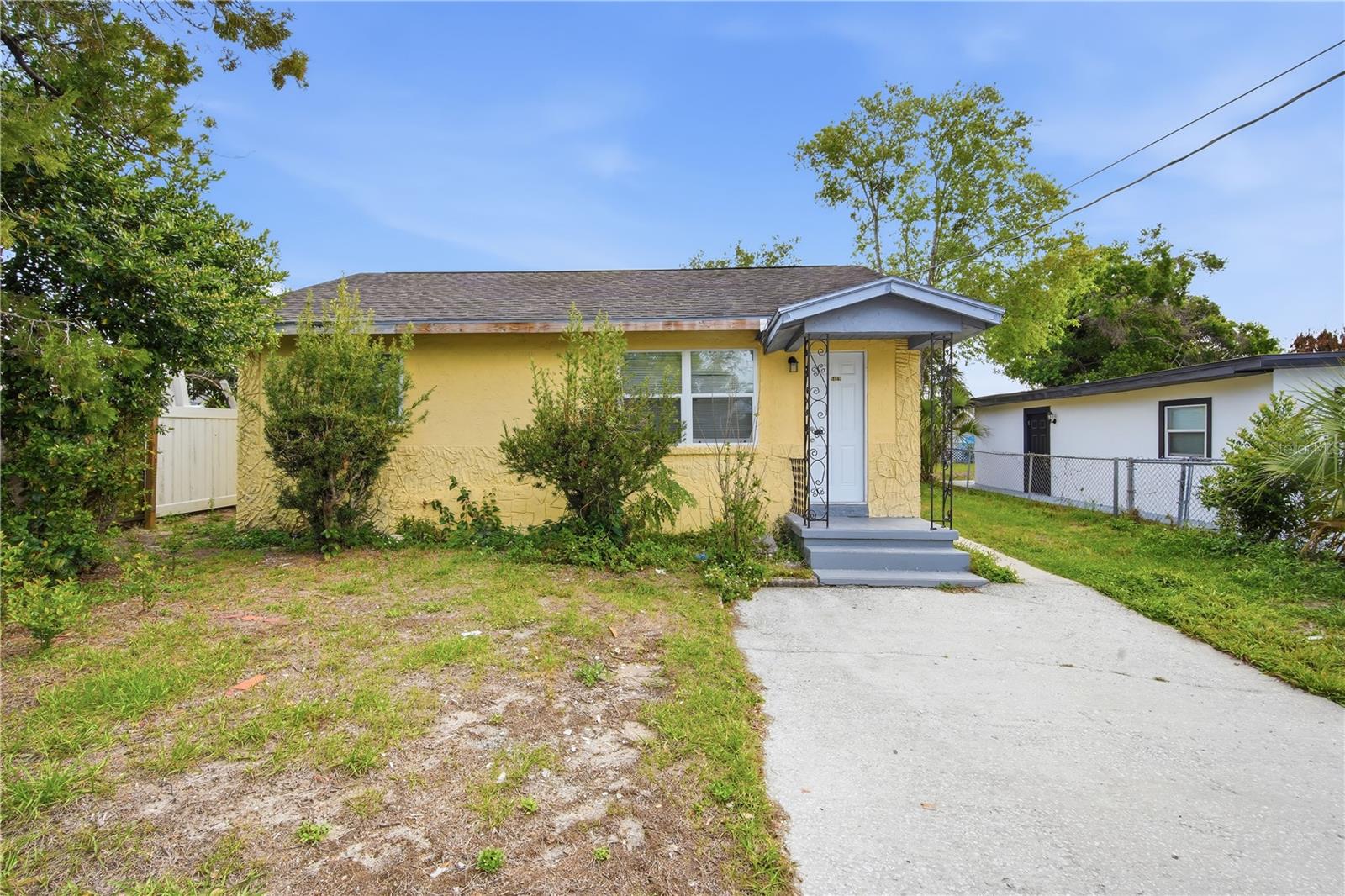 8419 N SEMMES ST Property Photo 1