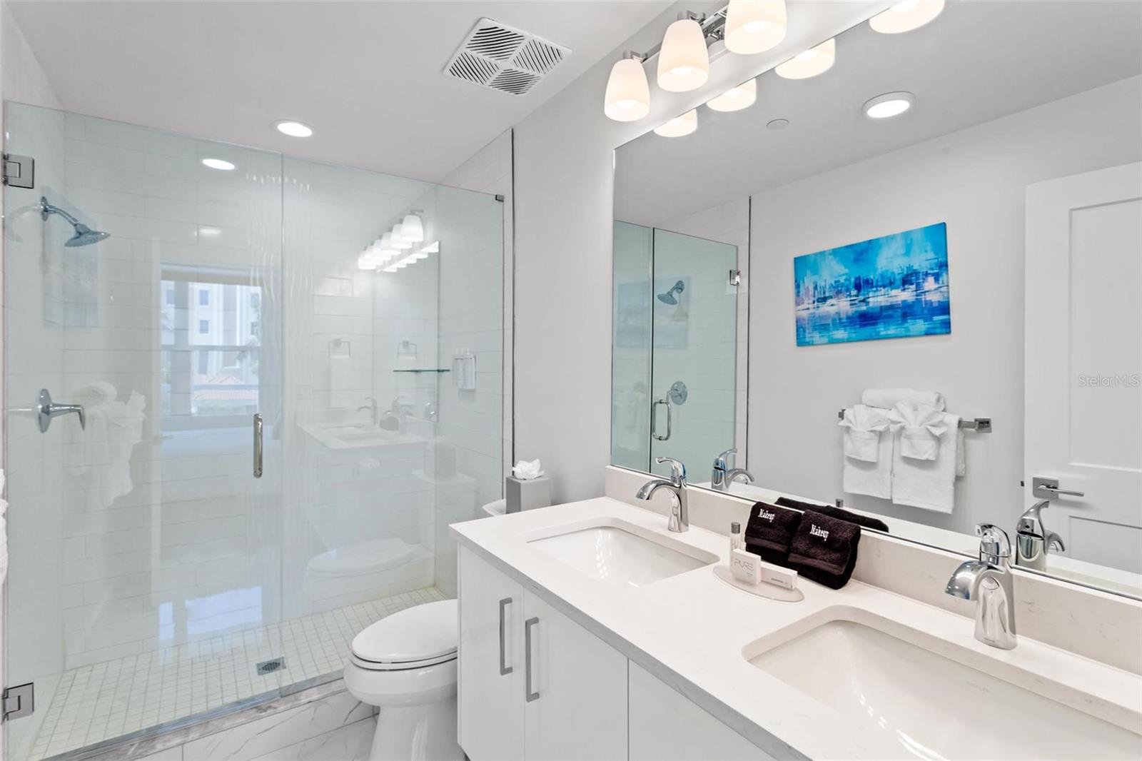 11500 Gulf Blvd #202 Property Photo 13