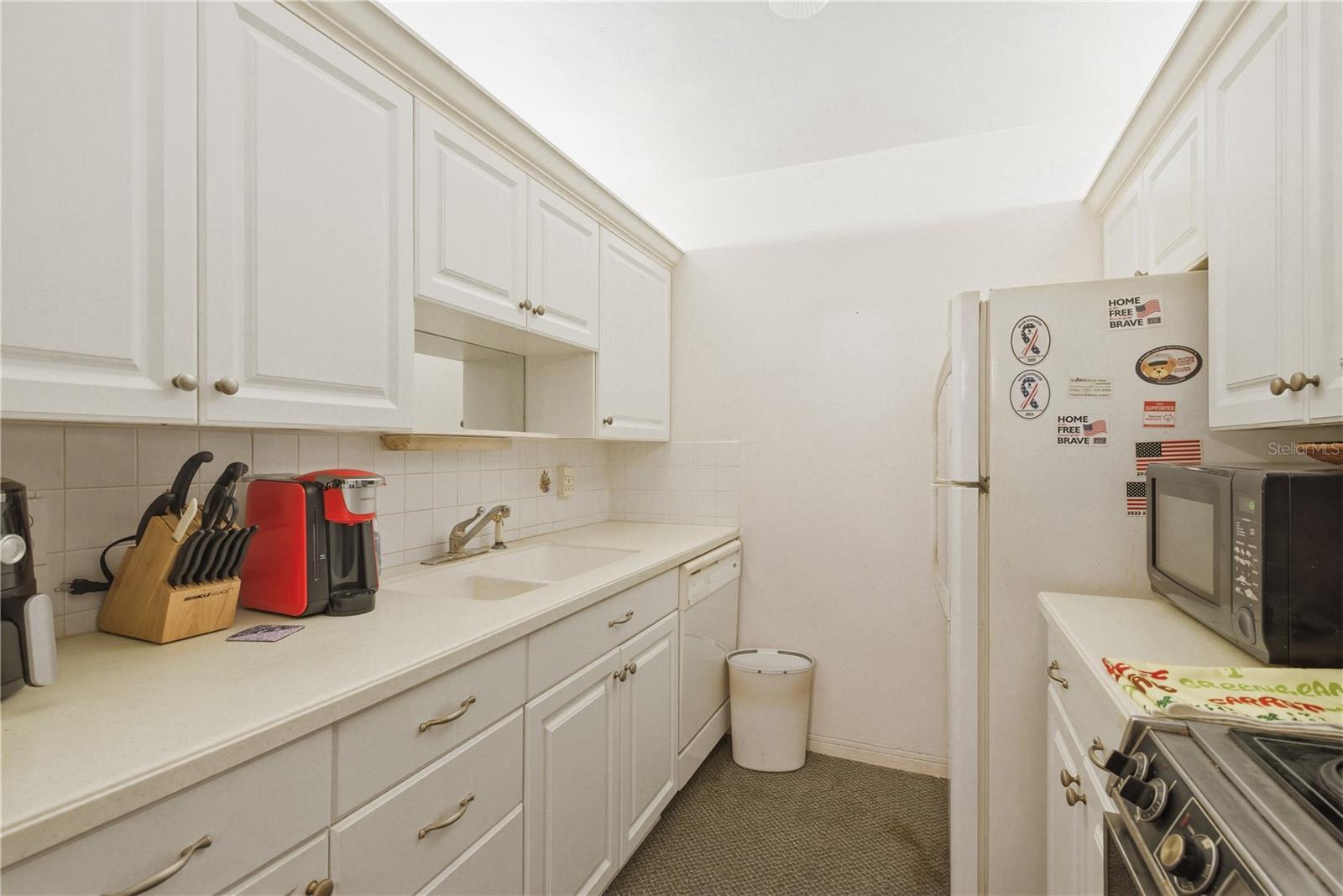 8126 112th St #306 Property Photo 8