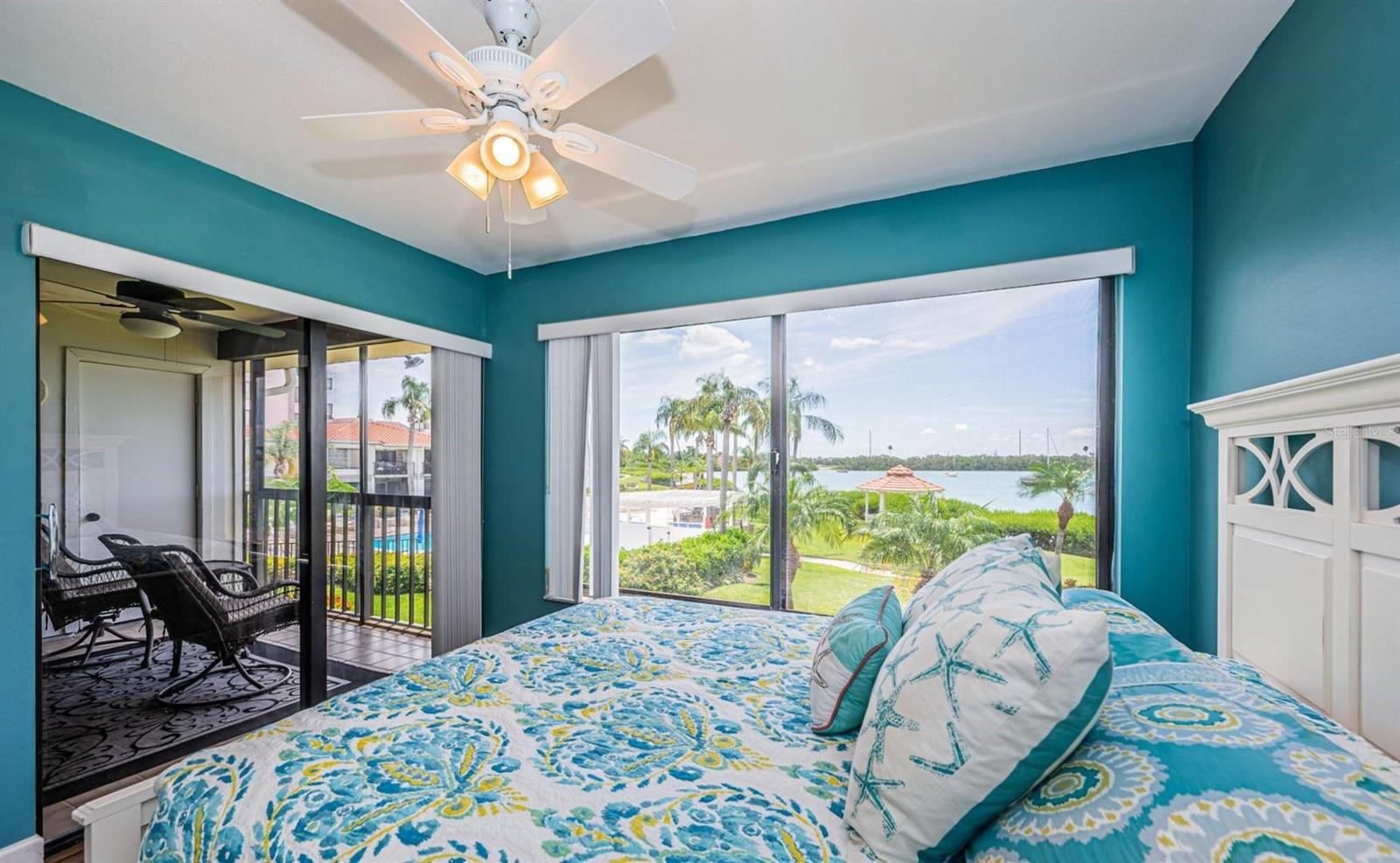 6295 Bahia Del Mar Cir #204 Property Photo 9