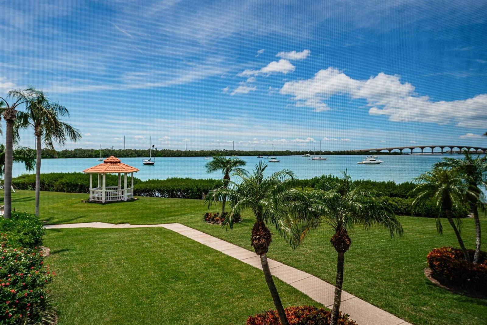 6295 Bahia Del Mar Cir #204 Property Photo 13