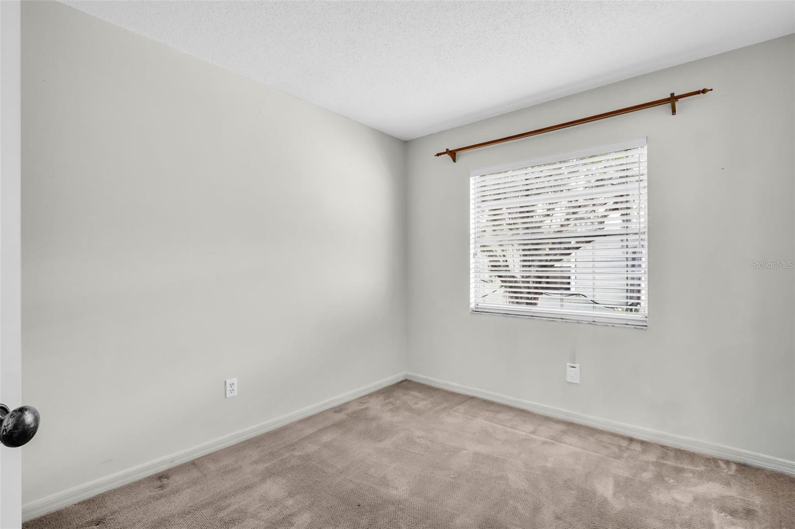 5341 Southwick Dr Property Photo 23