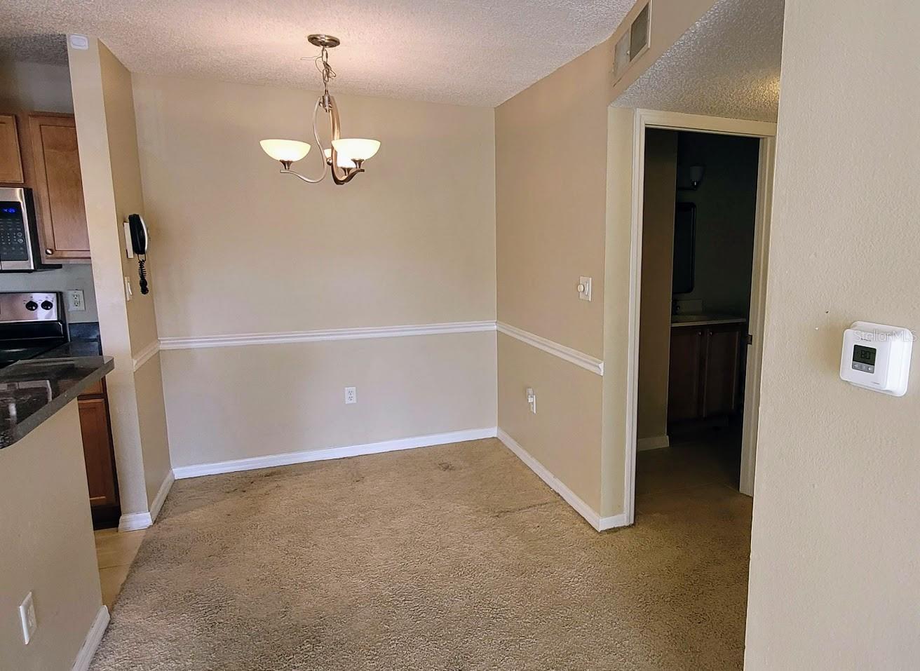 302 Lake Parsons Grn #102 Property Photo 5