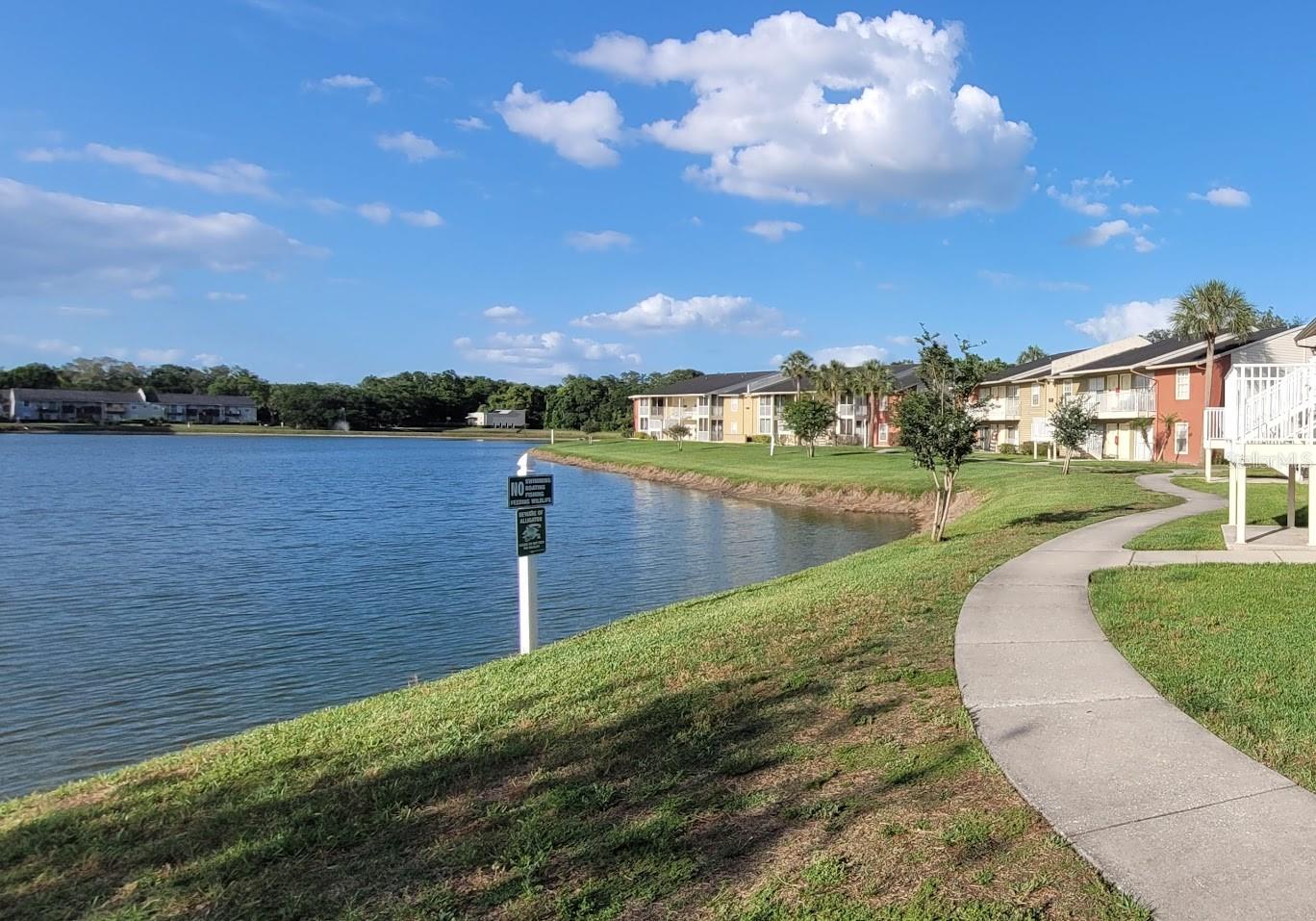 302 Lake Parsons Grn #102 Property Photo 15