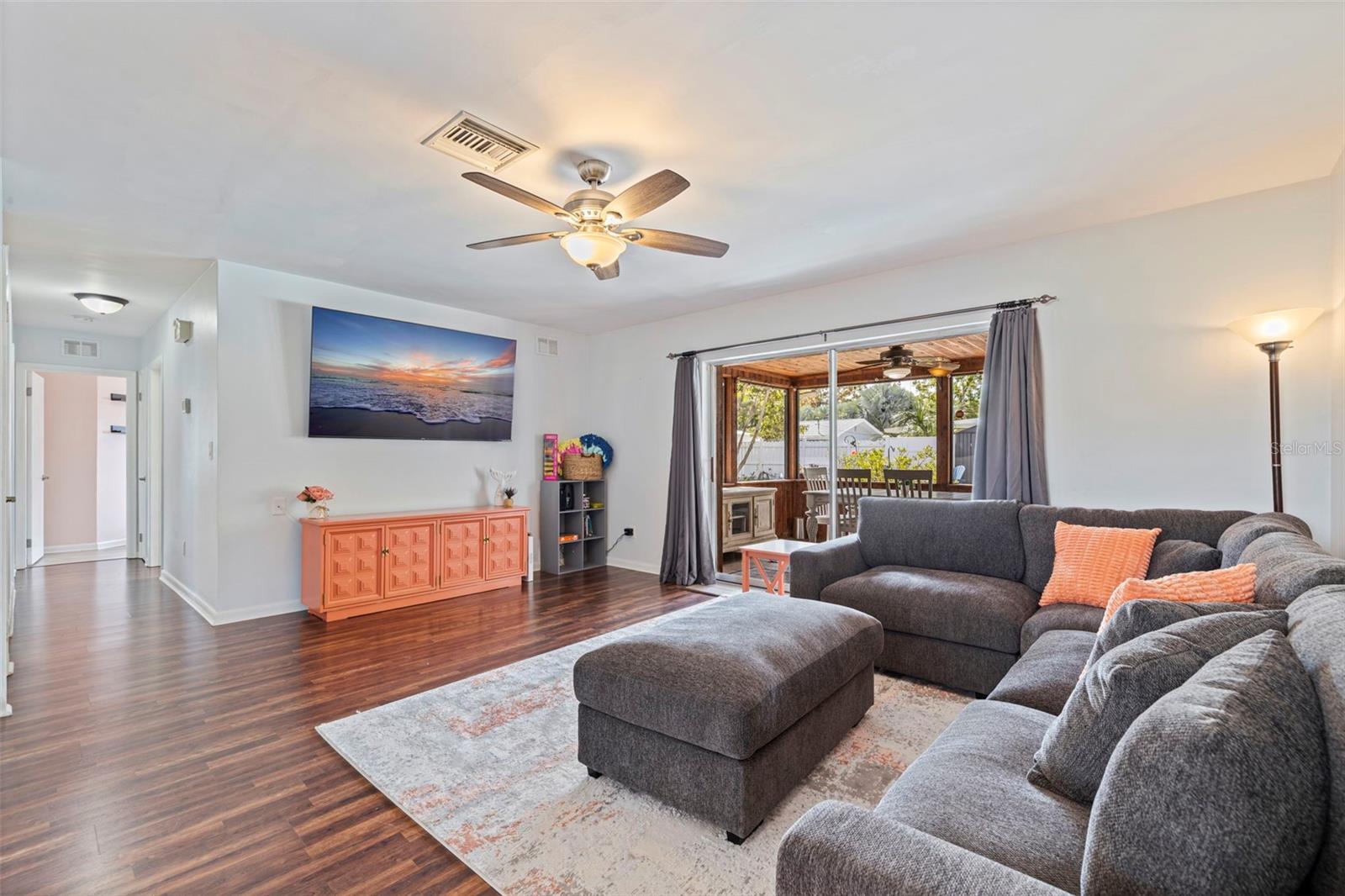 13584 Twig Ter Property Photo 6