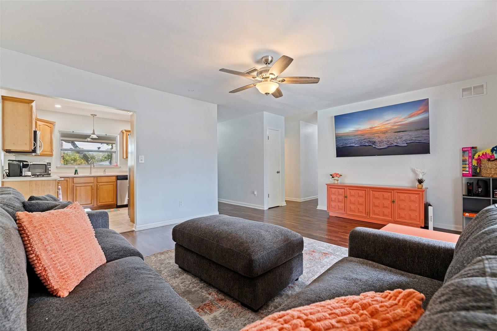 13584 Twig Ter Property Photo 7