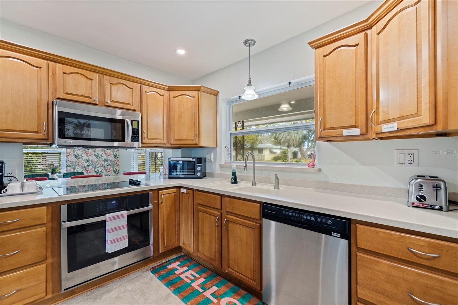 13584 Twig Ter Property Photo 8