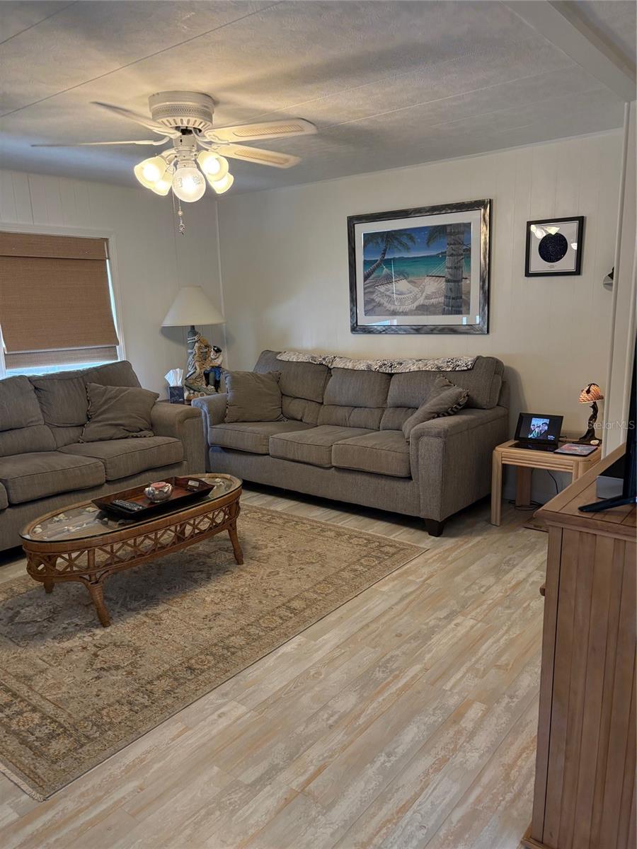 10297 N Lake Dr #79 Property Photo 17