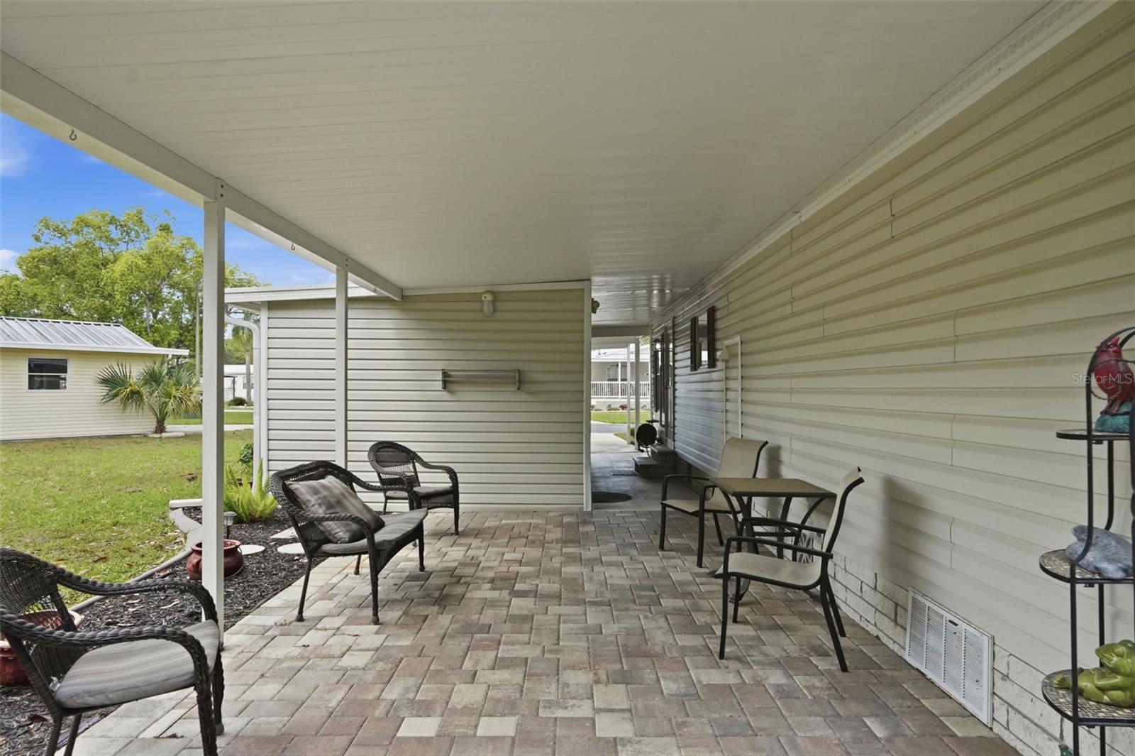 5161 Forest Glenn Dr Property Photo 35