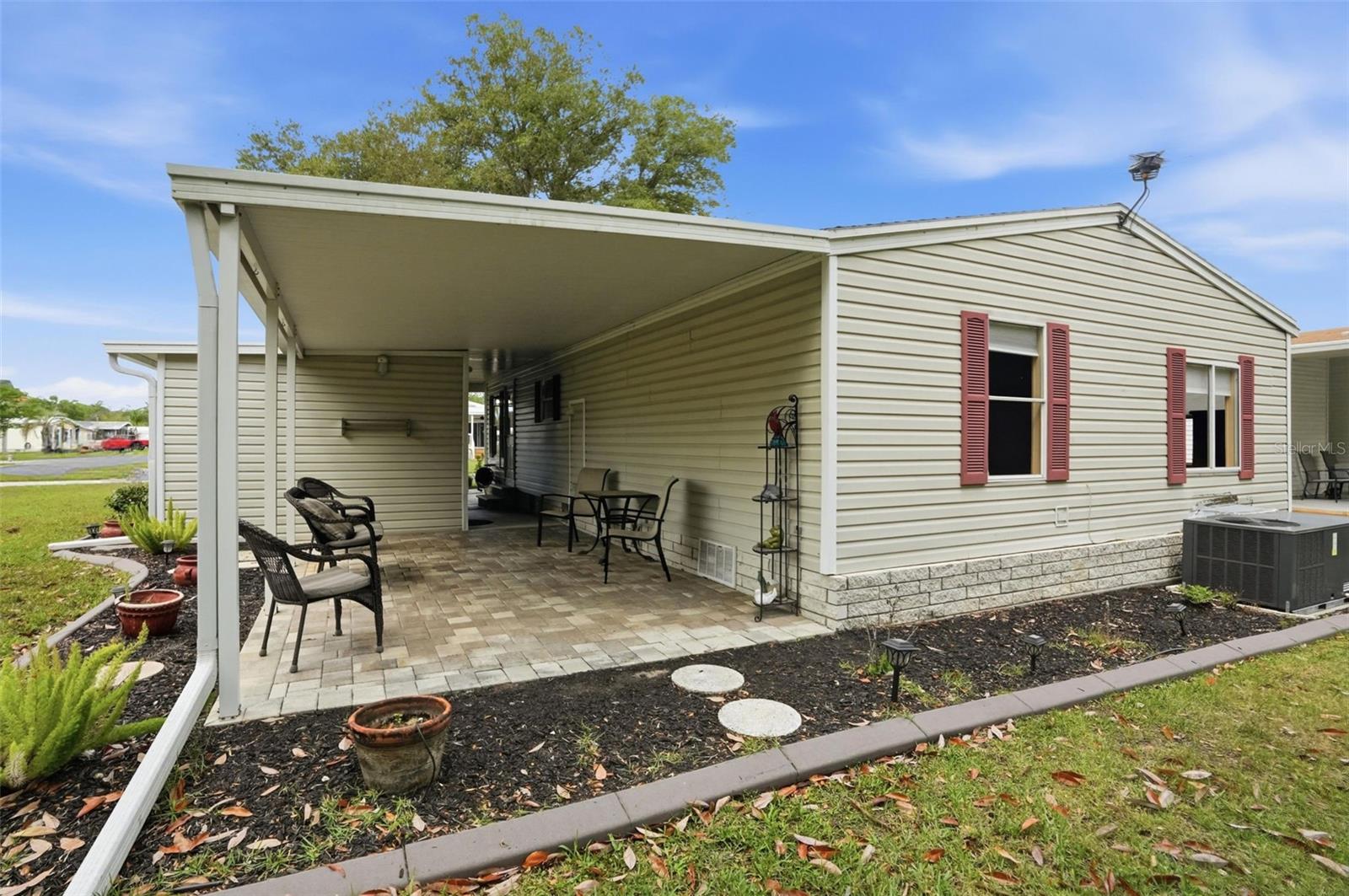 5161 Forest Glenn Dr Property Photo 37