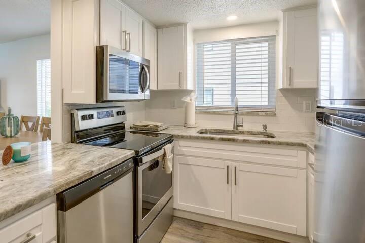 2110 GULF BLVD #11 Property Photo 1