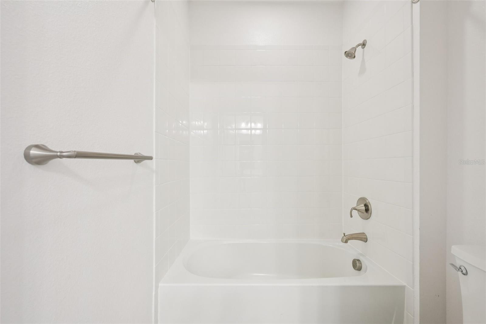 806 Winterside Dr Property Photo 31