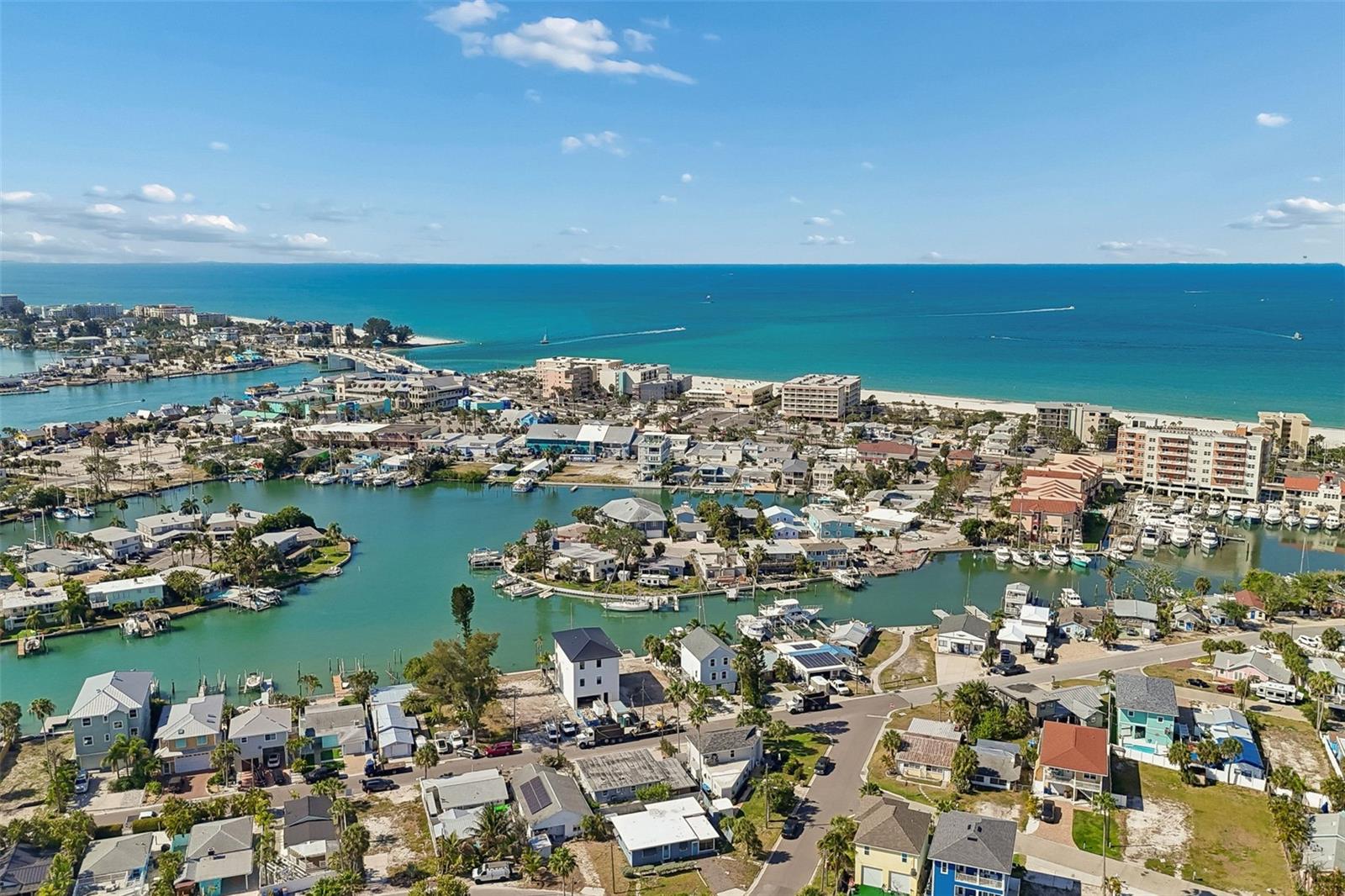 13098 Boca Ciega Ave Property Photo 9