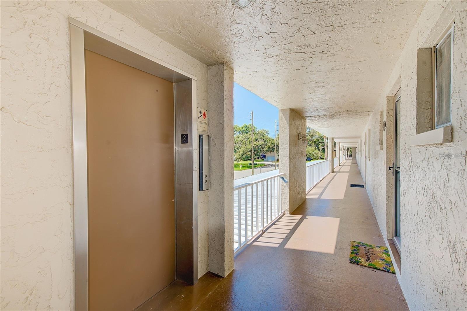215 Valencia Blvd #213 Property Photo 8