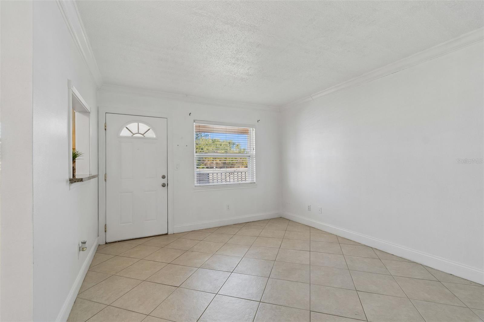 525 73rd Ave #5 Property Photo 10