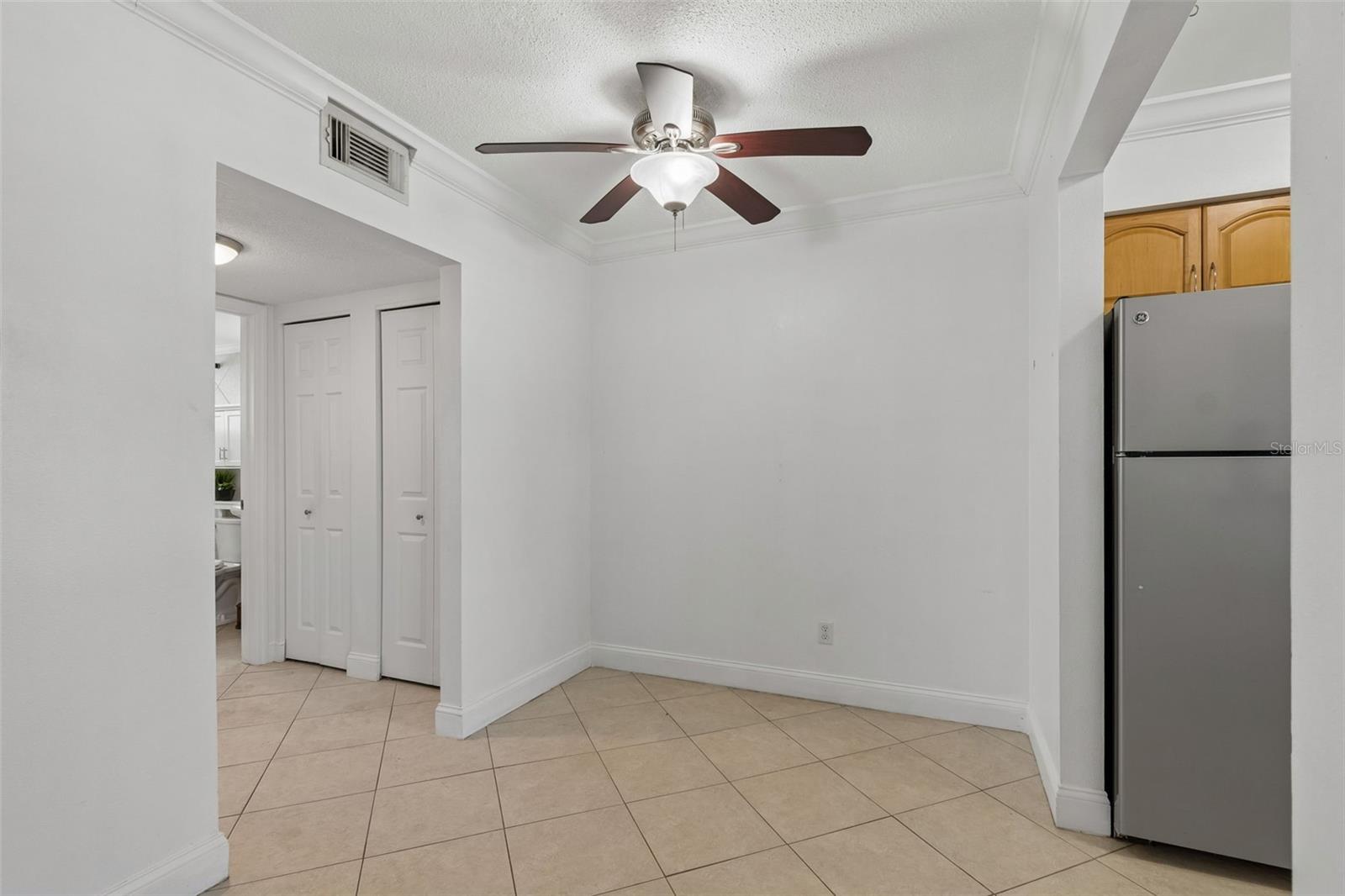 525 73rd Ave #5 Property Photo 12
