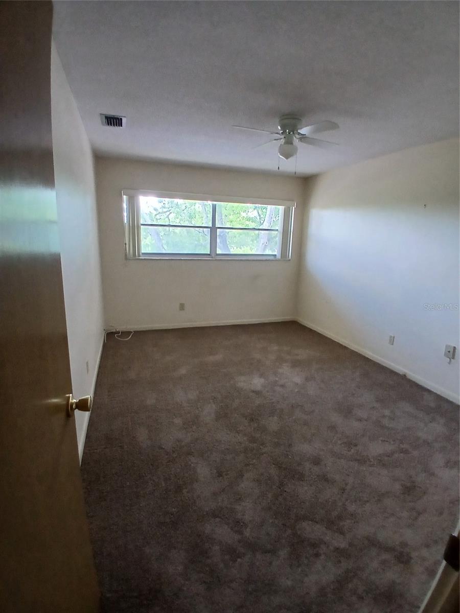 5880 38th Ave N #304 Property Photo 5