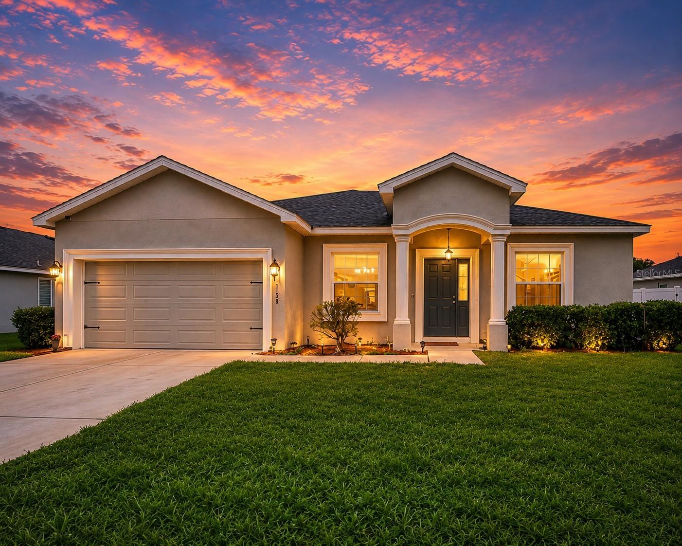 1126 Second Dr Property Photo