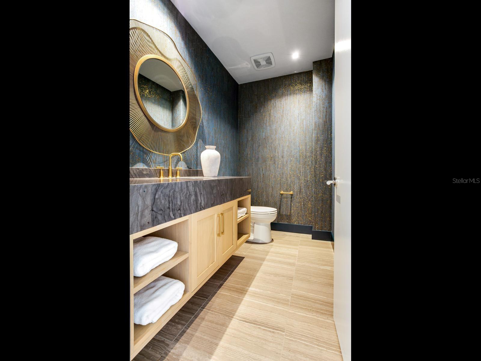 3101 W Bayshore Blvd #402 Property Photo 5
