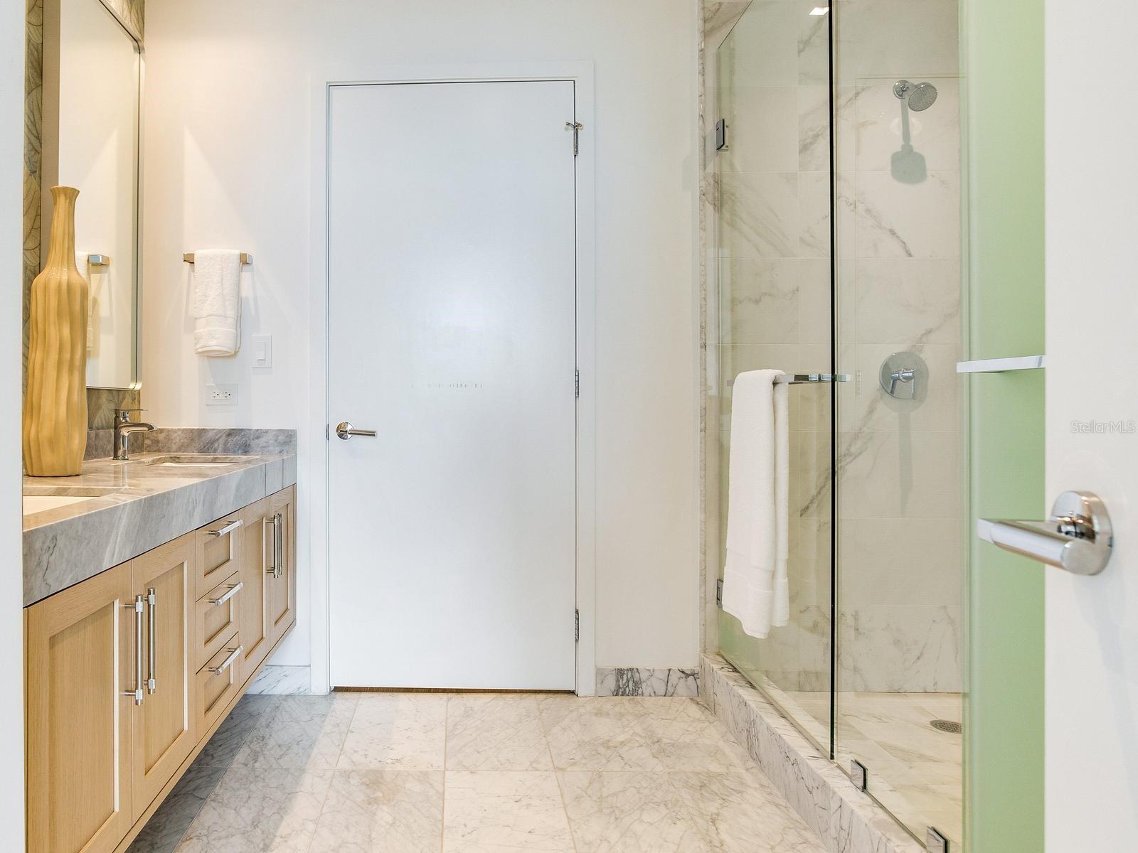 3101 W Bayshore Blvd #402 Property Photo 29
