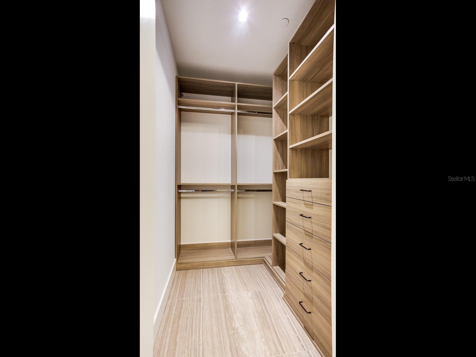 3101 W Bayshore Blvd #402 Property Photo 33