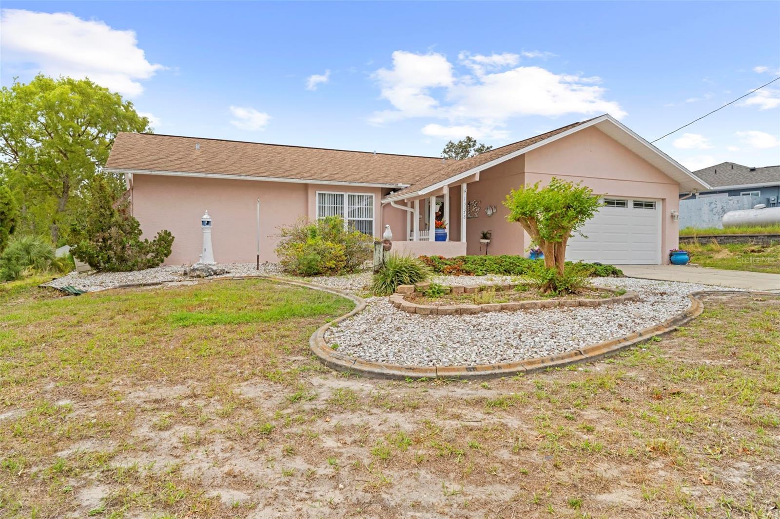 13378 Drayton Dr Property Photo 3