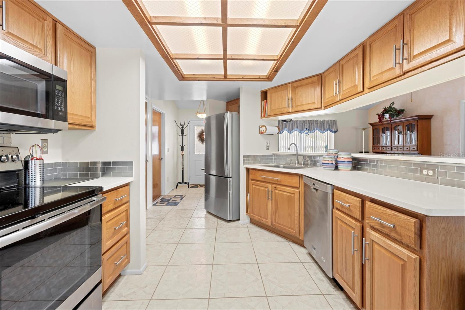 13378 Drayton Dr Property Photo 18