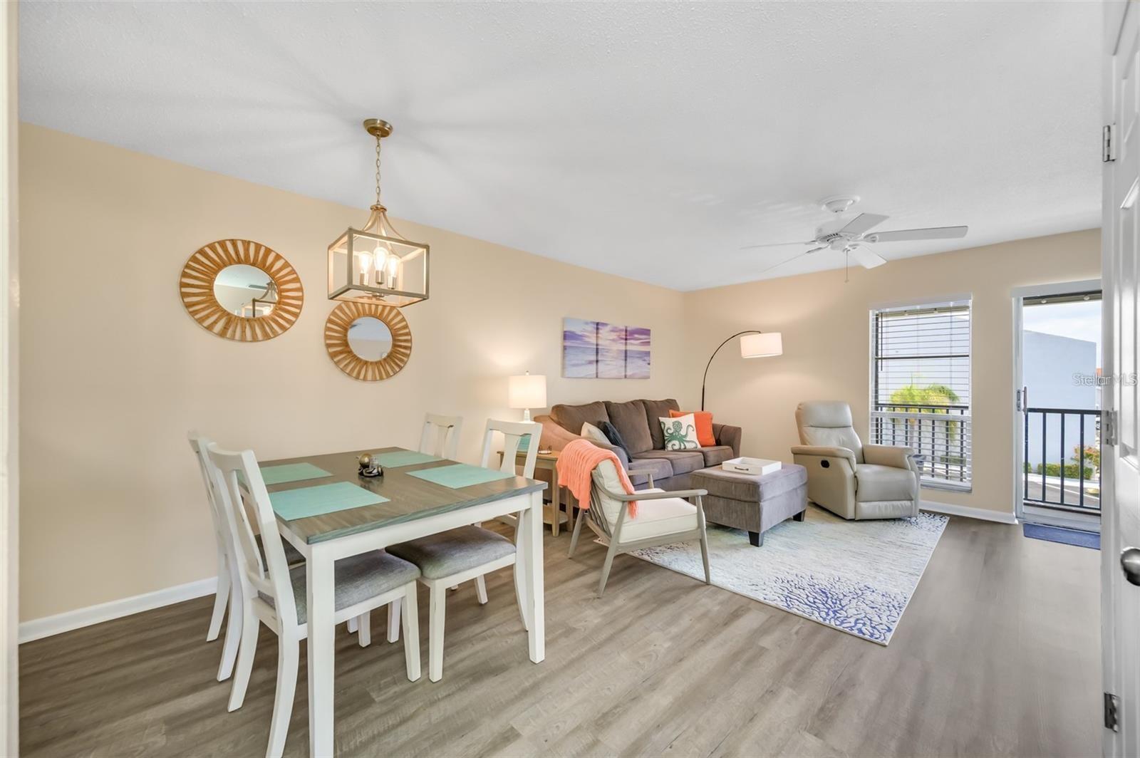 260 Medallion Blvd #f Property Photo 6