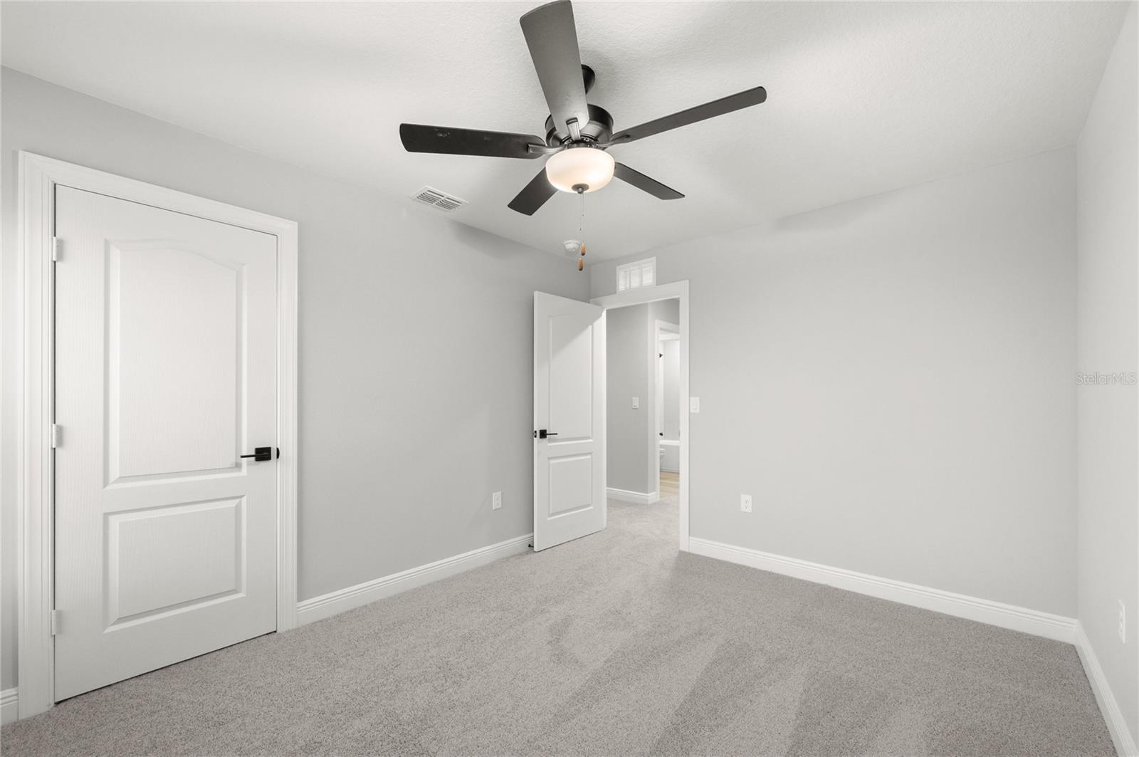 806 Ponkan Ct Property Photo 17