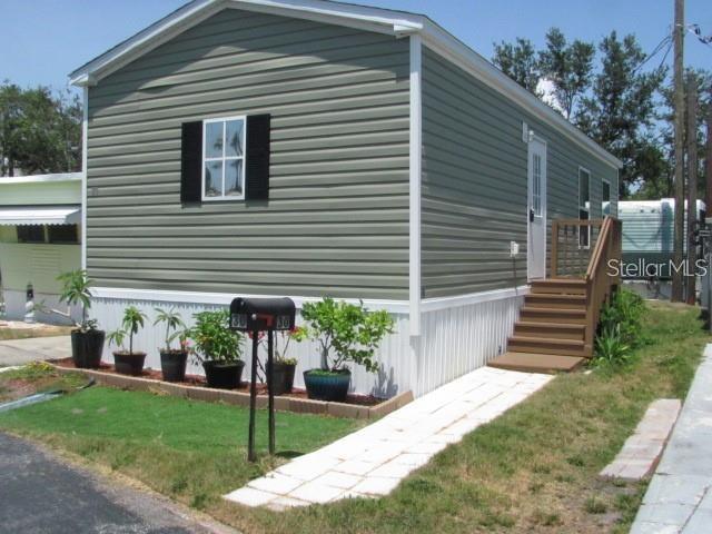 7801 34th Ave N #30 Property Photo 1