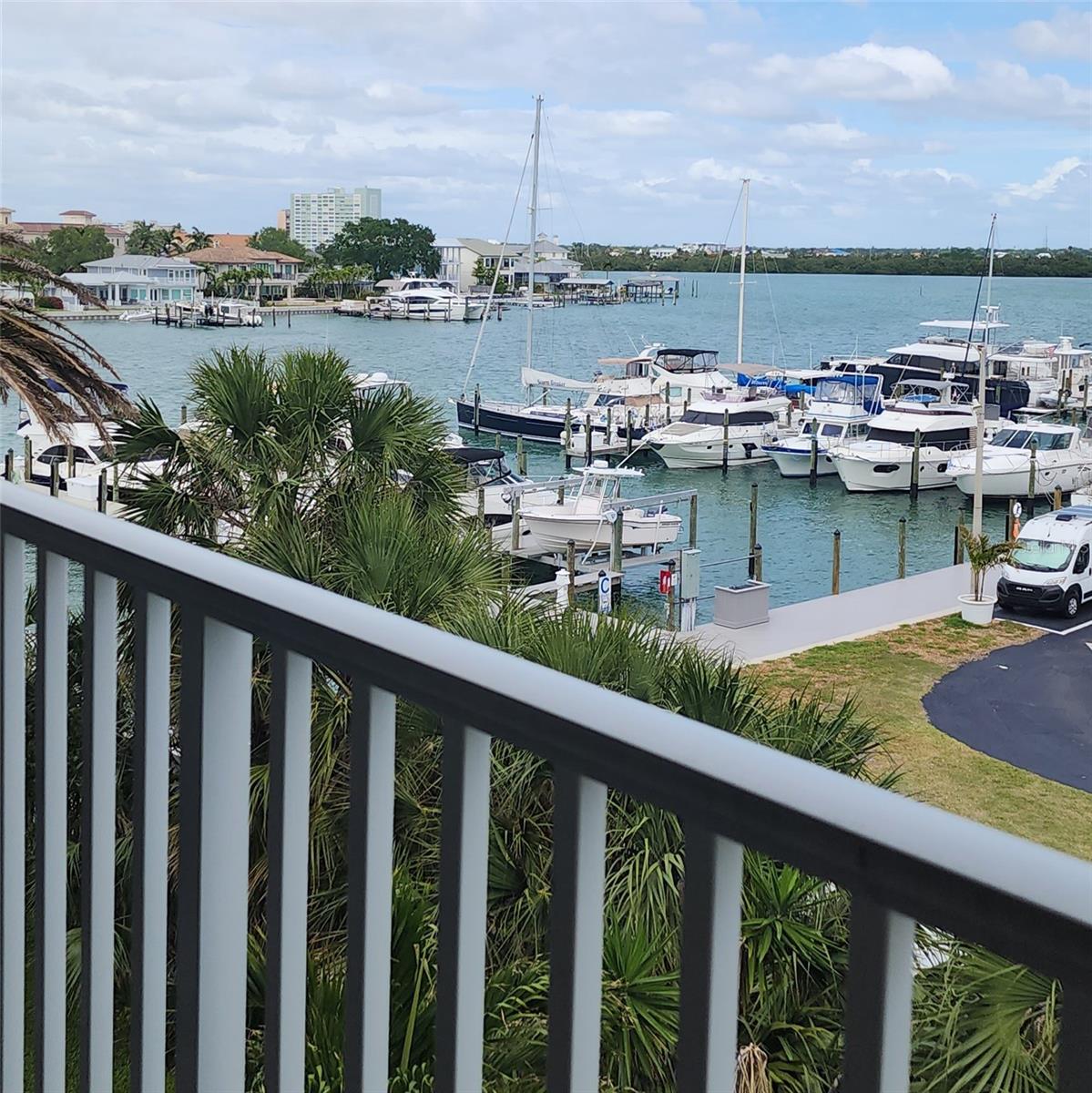 800 Bayway Blvd #28 Property Photo 10