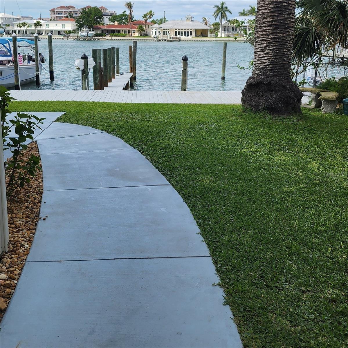 800 Bayway Blvd #28 Property Photo 17