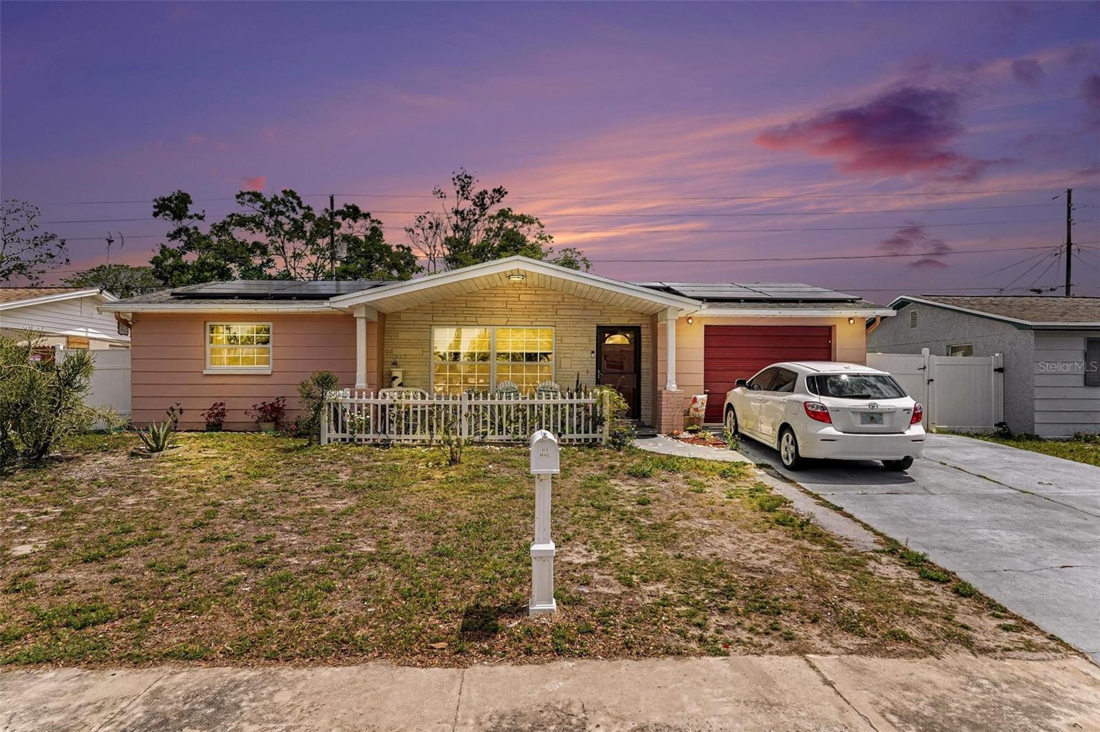 1244 Classic Dr Property Photo 1