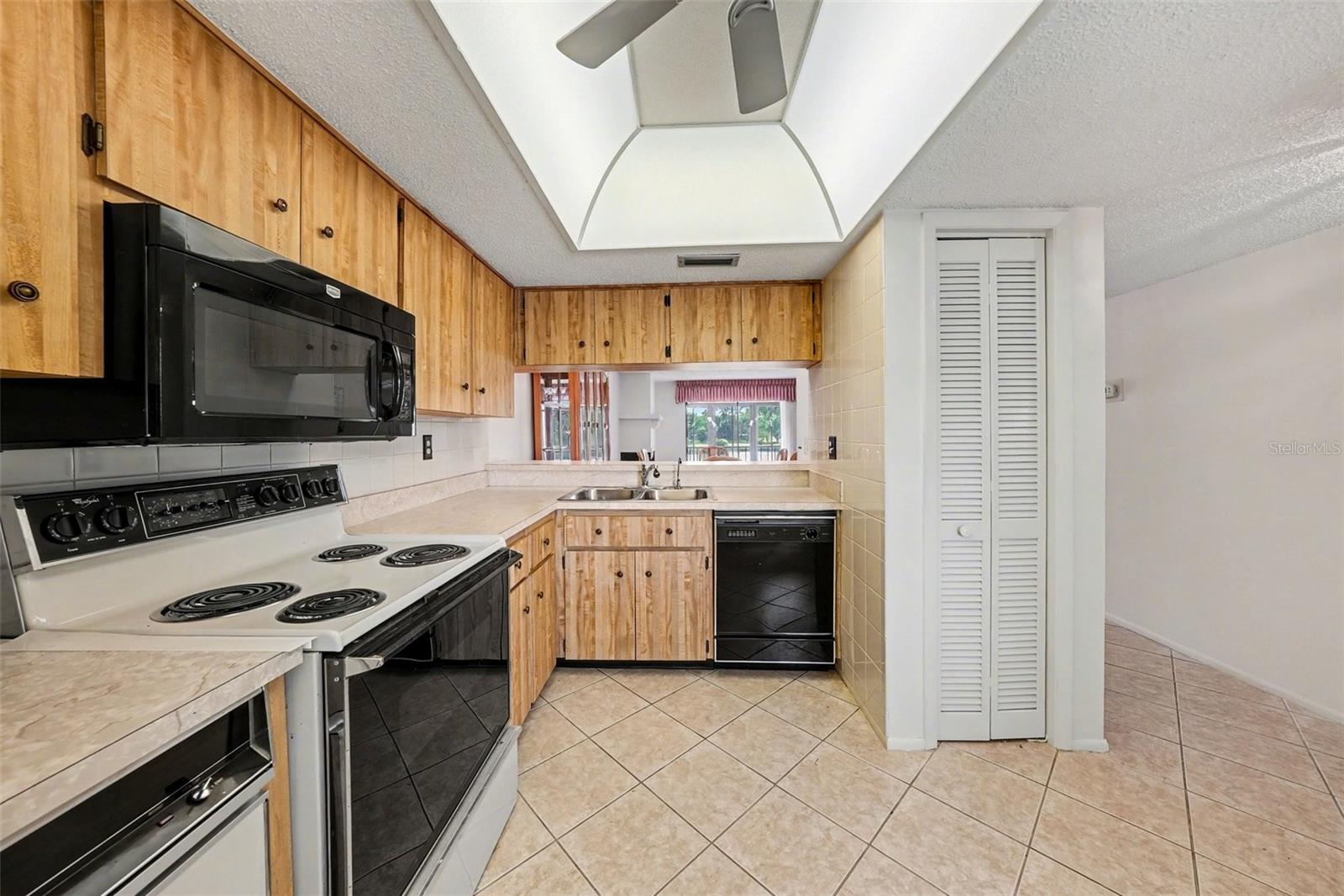 172 Lakeview Way #172 Property Photo 19