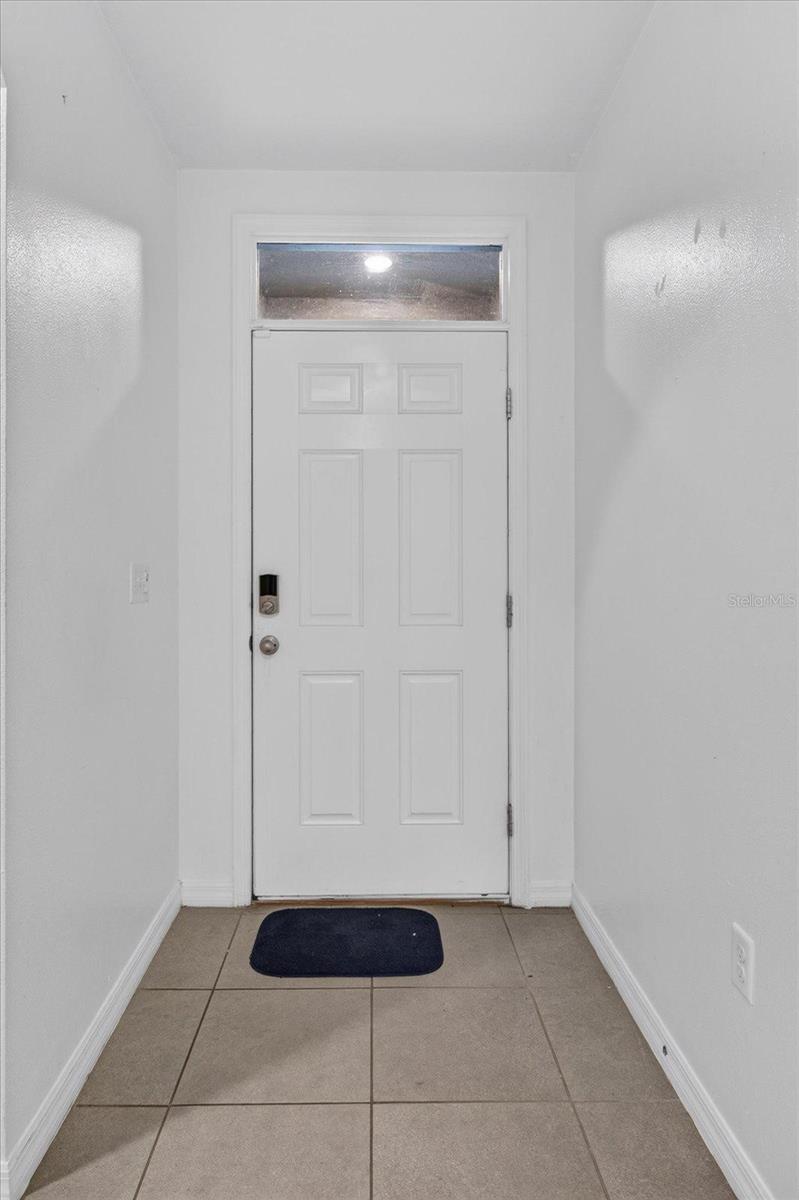 10206 Golden Light Ct Property Photo 6
