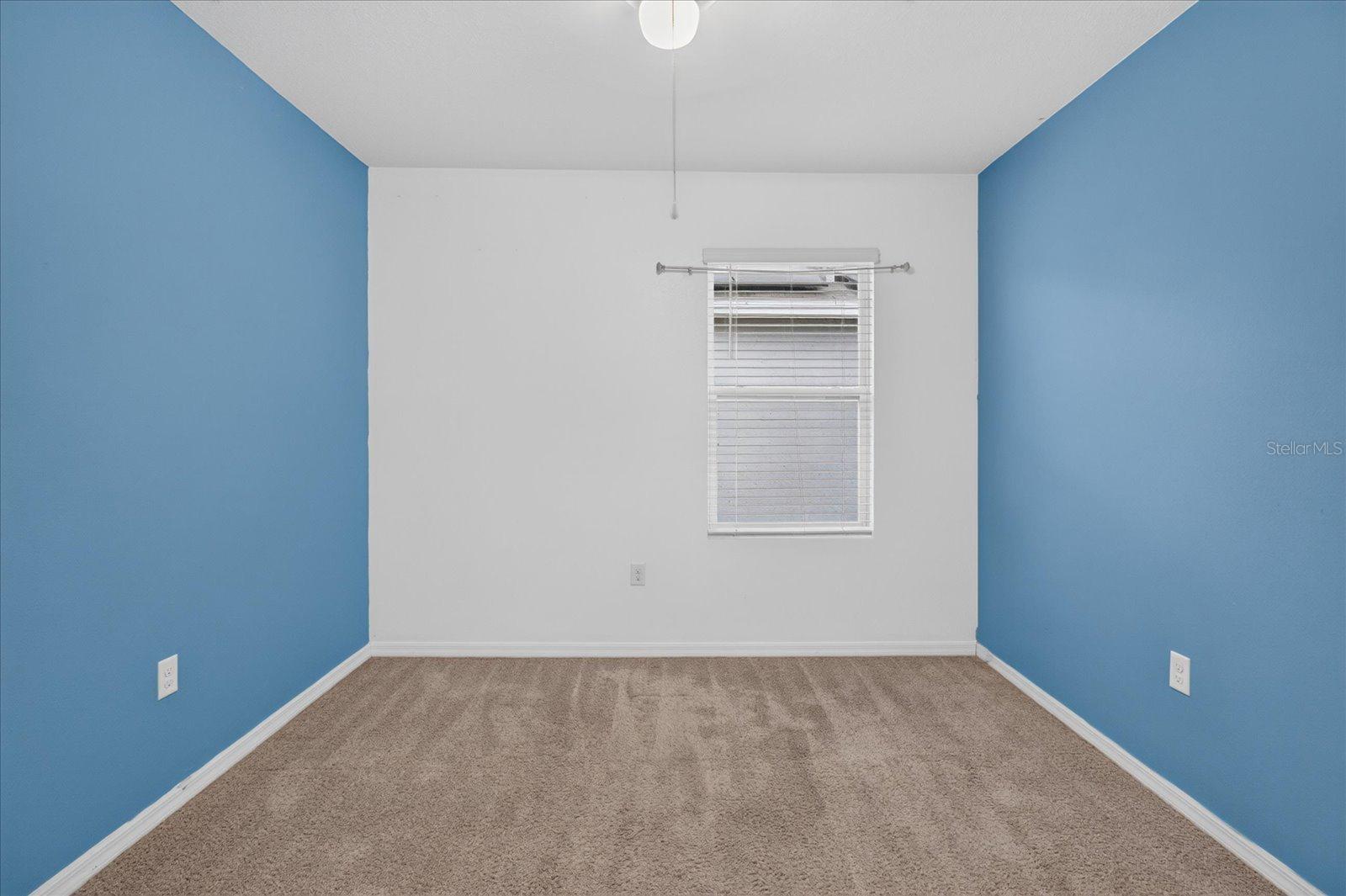 10206 Golden Light Ct Property Photo 11