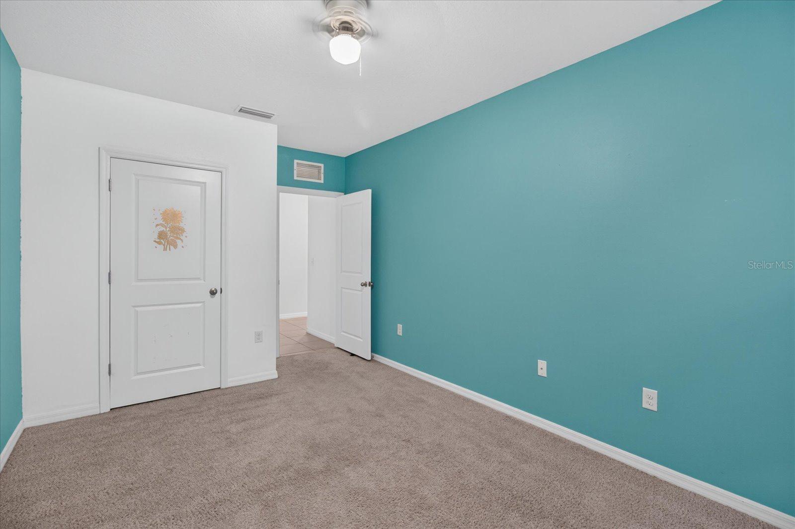 10206 Golden Light Ct Property Photo 13