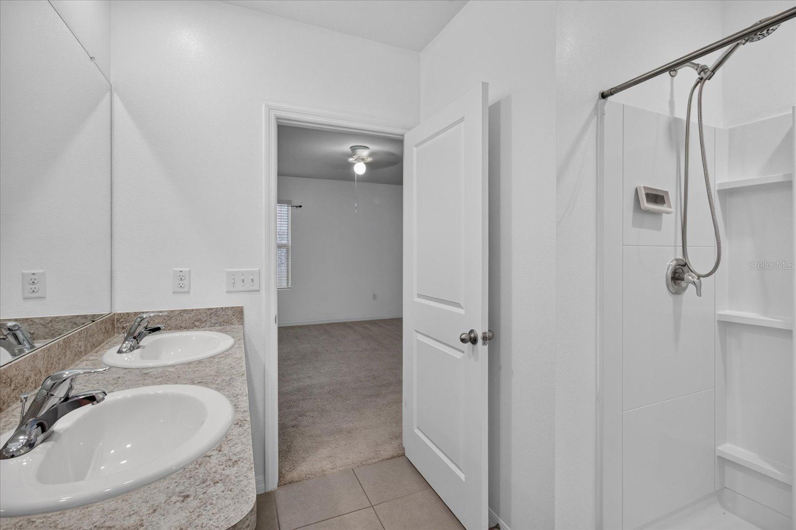 10206 Golden Light Ct Property Photo 44