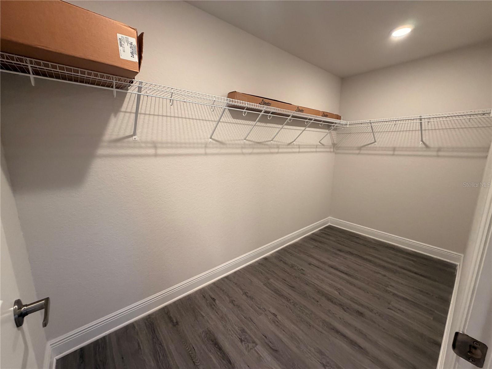 445 Alvina Ave Property Photo 17